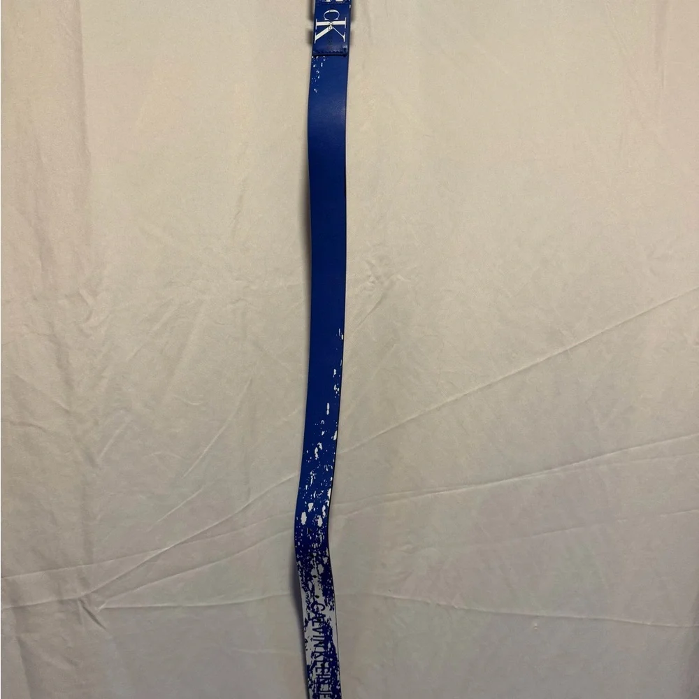 NWT!! Calvin Klein Blue Leather Belt with White Paint-Splatter Detail Sz S